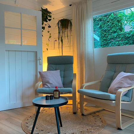 Tiny House Tussen De Grachten Снек Экстерьер фото