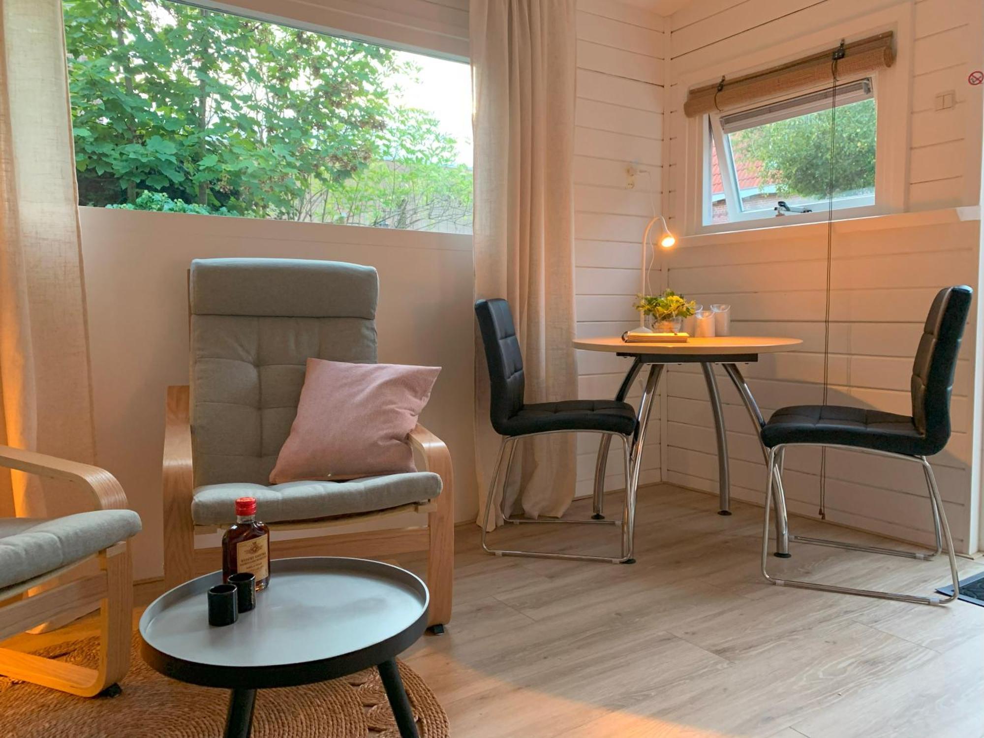 Tiny House Tussen De Grachten Снек Экстерьер фото